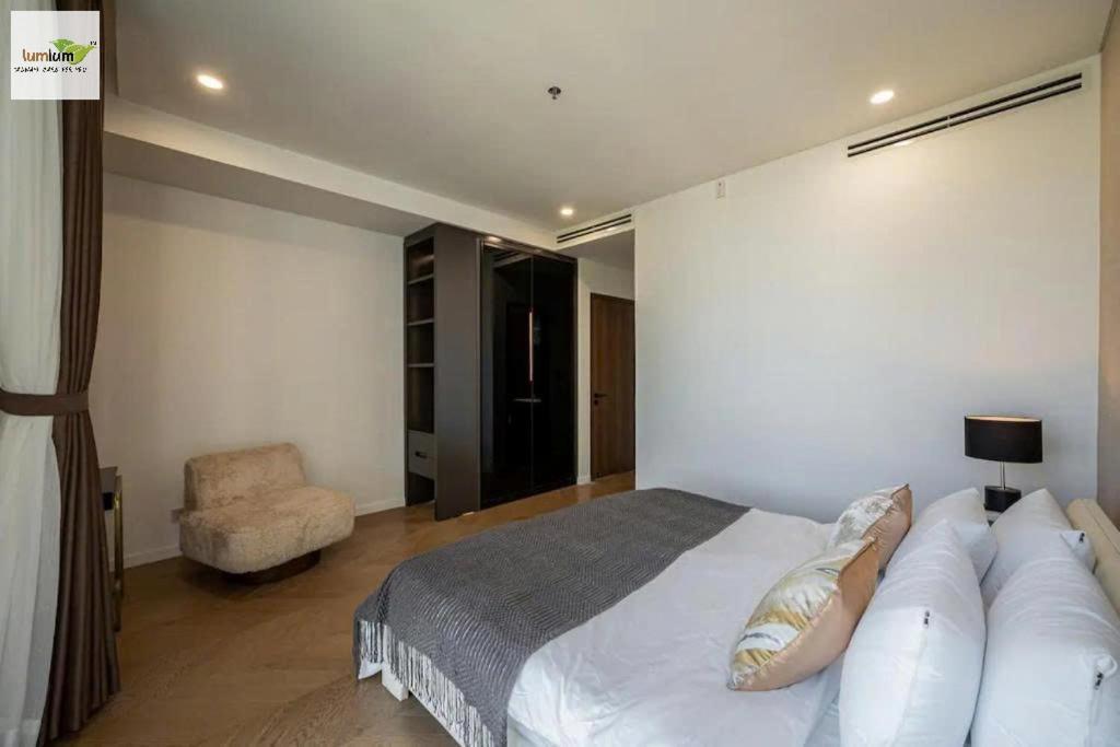 The Lumiere Riverside Residence Apartment โฮจิมินห์ซิตี้ ภายนอก รูปภาพ